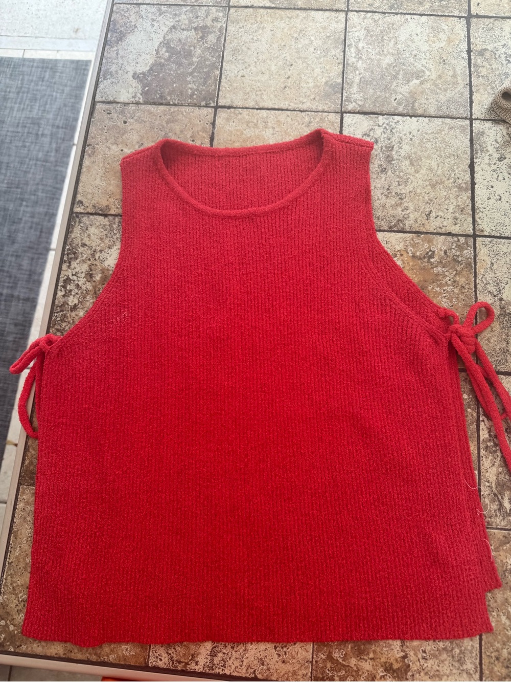 Commense Red Knit Sleeveless Tie-Side Top - Picture 3 of 6